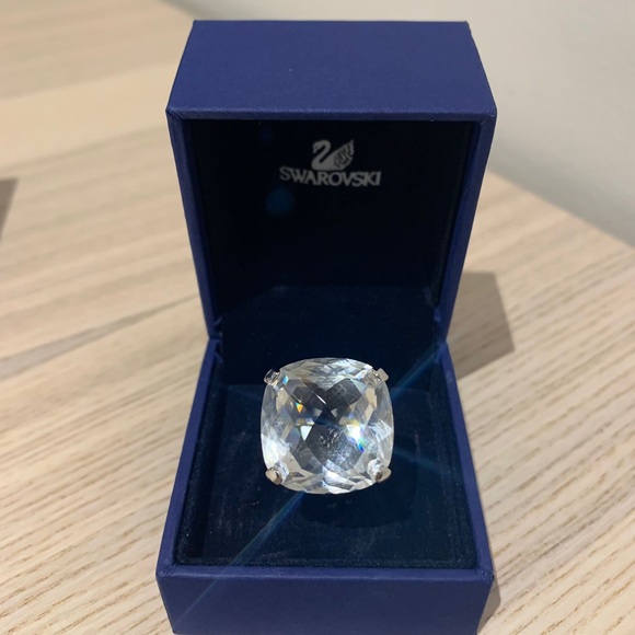 Swarovski Jewelry - Swarovski 1808434 Cushion Cut Crystal Ring Rare